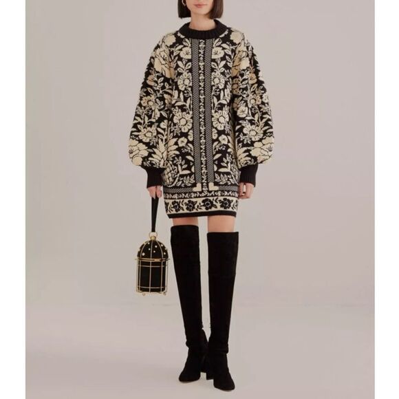 FARM Rio Dresses & Skirts - Farm Rio Black Pineapple Garden Knit Mini Dress